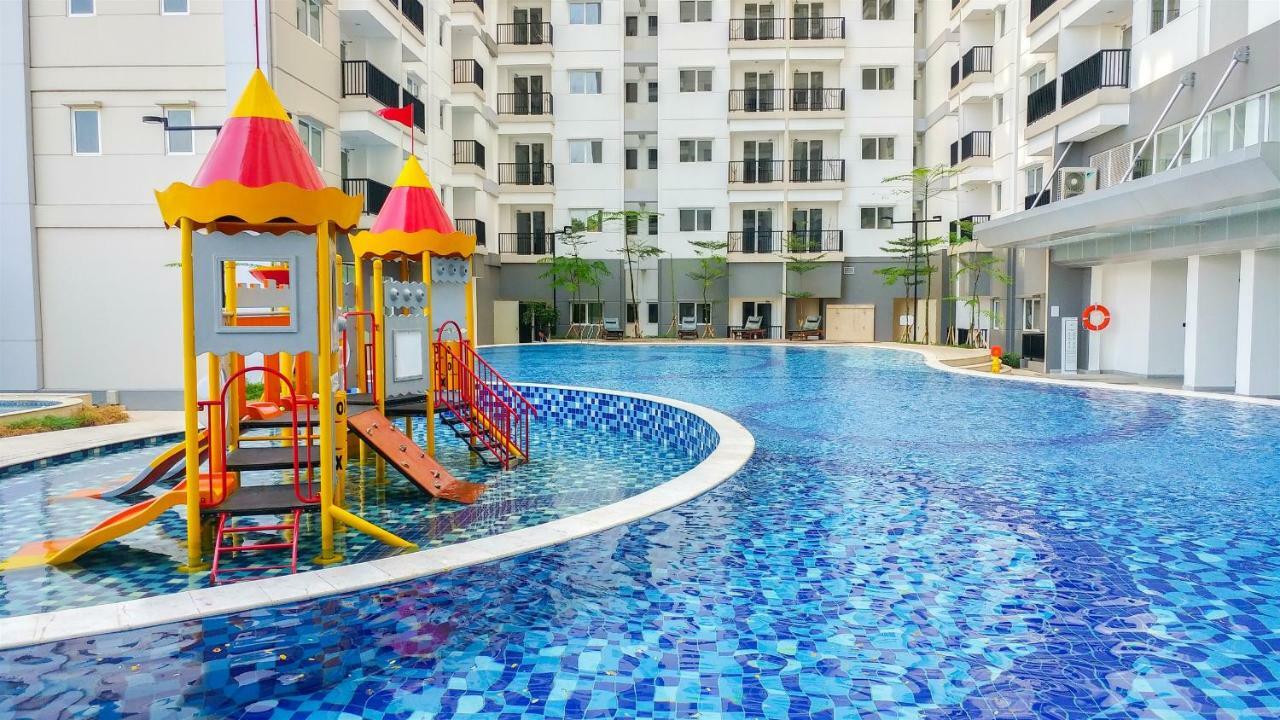 Elegant And Modern 2Br Apartment At Signature Park Grande By Travelio Jakarta Exteriör bild